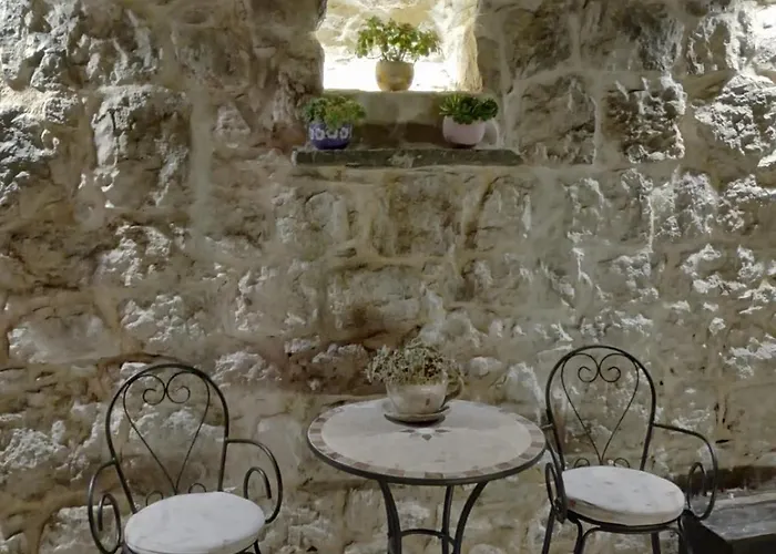 Antica With Yard & Bbq * Split