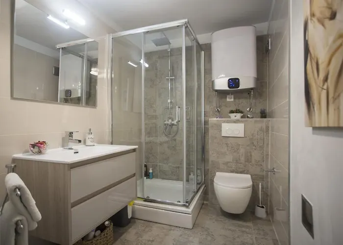 Appartement Antica With Yard & Bbq Split